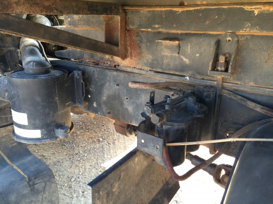 รถฮีโน่ 6 ล้อดั้ม  FC2W  120 แรงม้า. ปี 39.   สนใจติดต่อ  081 - 6079515