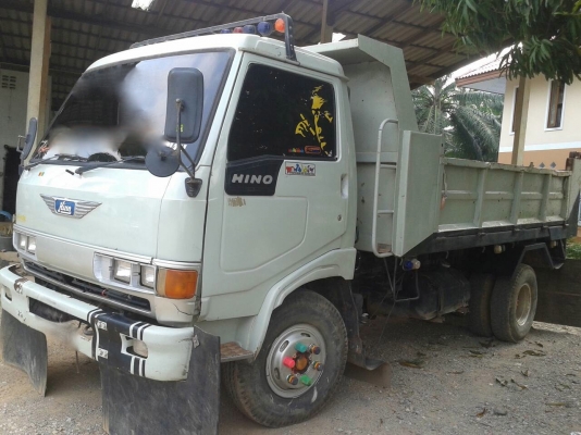 รถฮีโน่ 6 ล้อดั้ม  FC2W  120 แรงม้า. ปี 39.   สนใจติดต่อ  081 - 6079515