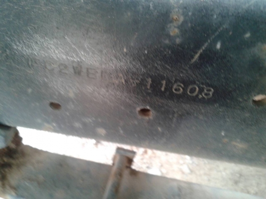 รถฮีโน่ 6 ล้อดั้ม  FC2W  120 แรงม้า. ปี 39.   สนใจติดต่อ  081 - 6079515