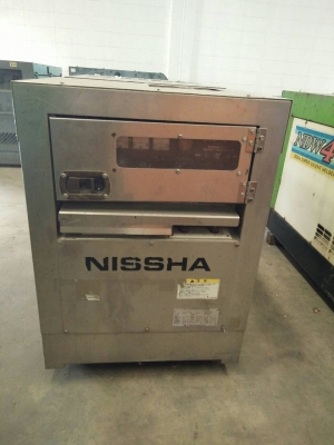 ตู้เชื่อมสนามพร้อมสำรองไฟ รุ่น NIPPON NDW4-300SS