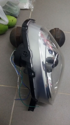 ไฟหน้าโปรเจคเตอร์ scoopy i