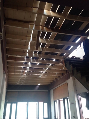 ไม้ตะแบกพื้นรางลิ้น หน้า5.5 นิ้ว ตรมละ 600 บาท