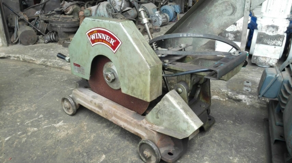 ==== Sold ==== แท่นตัด WINNER สภาพสวย(ขาดมอเตอร์)ที่เหลืออุปกร์ครบทุกอย่างสภาพใหม่วิ่งเงียบมาเทสได้