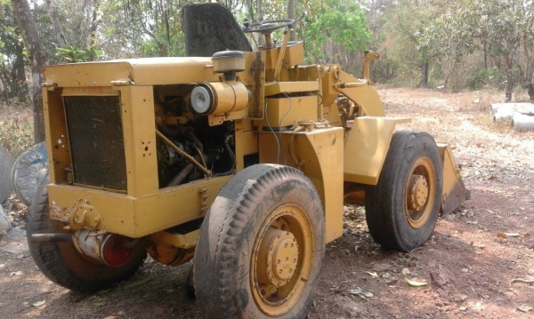 ขายรถตักล้อยาง TCM เอวอ่อนเครื่องดีเกียร์ดีพร้อมใช้ ขายรถตักล้อยาง TCM เอวอ่อนเครื่องดีเกียร์ดีพร้อมใช้