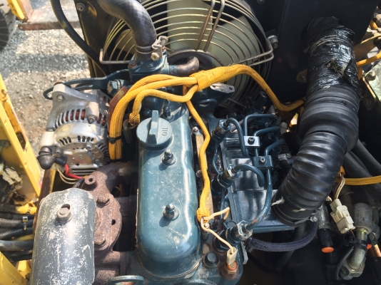 ขายรถBomagรุ่นBW80นำเข้าจากญี่ปุ่น ไม่เคยใช้งานในไทย มีเอกสารพร้อมจดทะเบียน น้ำหนัก1.6ตันหน้าเหล็กหลังเหล็ก  บดอัดสั่นสเทือนได้ทั้ง2ล้อ เอวออ่น  เครื่องยนต์ดีเซล สภาพดีพร้อมใช้งาน