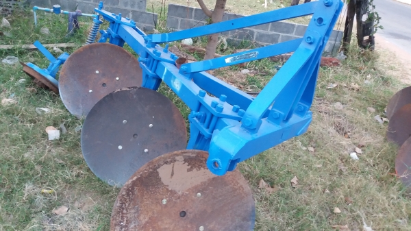 หางสาม cmt ใบ26