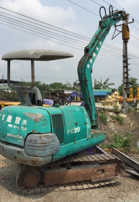 ขายครับเจาะดินปักเสา_KOMATSU PC20-7E