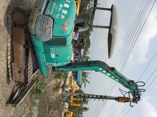 ขายครับเจาะดินปักเสา_KOMATSU PC20-7E