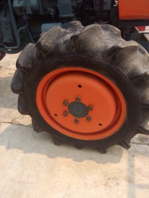รถไถ KUBOTA L2000 DT