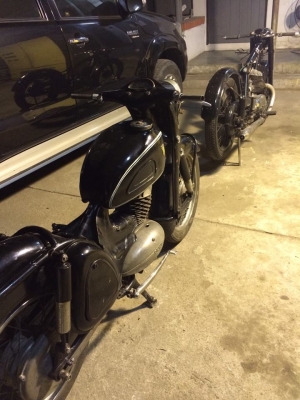 ขายรถเยอรมันปีลึกแพคคู่ครับ