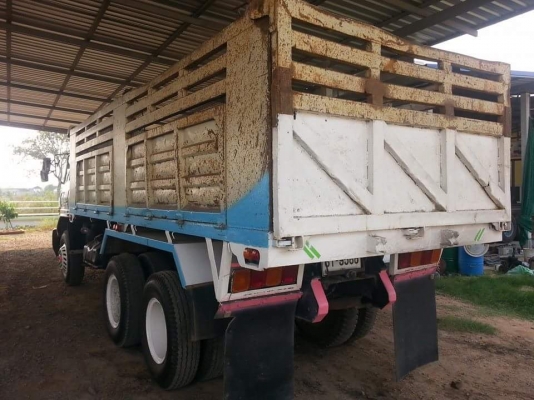 ขายรถ10ล้อ ดั้ม2เพลา เครื่อง220แรง สโลกลาง ช่วงล่างใหญ่ พาวเวอร์ ทิฟฟี่ ภายในสวย แอร์เย็น เอกสารพร้อมโอน สนใจโทร 090-8588220คุณนะ 093-3258446คุณบิว หรือเข้าดูสินค้าอื่นๆได้ที่ www.truck.in.th/498 หรือเพจFacebook ณรงค์ ซื้อขายรถมือสอง (เว็บไซต์ส่วนตัว) หรื