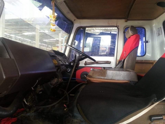 ขายรถ10ล้อ ดั้ม2เพลา เครื่อง220แรง สโลกลาง ช่วงล่างใหญ่ พาวเวอร์ ทิฟฟี่ ภายในสวย แอร์เย็น เอกสารพร้อมโอน สนใจโทร 090-8588220คุณนะ 093-3258446คุณบิว หรือเข้าดูสินค้าอื่นๆได้ที่ www.truck.in.th/498 หรือเพจFacebook ณรงค์ ซื้อขายรถมือสอง (เว็บไซต์ส่วนตัว) หรื