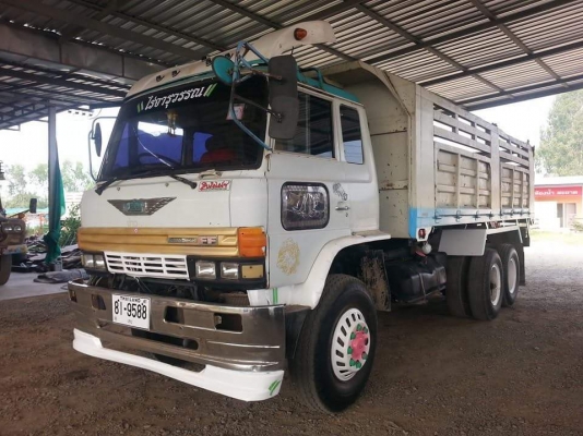 ขายรถ10ล้อ ดั้ม2เพลา เครื่อง220แรง สโลกลาง ช่วงล่างใหญ่ พาวเวอร์ ทิฟฟี่ ภายในสวย แอร์เย็น เอกสารพร้อมโอน สนใจโทร 090-8588220คุณนะ 093-3258446คุณบิว หรือเข้าดูสินค้าอื่นๆได้ที่ www.truck.in.th/498 หรือเพจFacebook ณรงค์ ซื้อขายรถมือสอง (เว็บไซต์ส่วนตัว) หรื