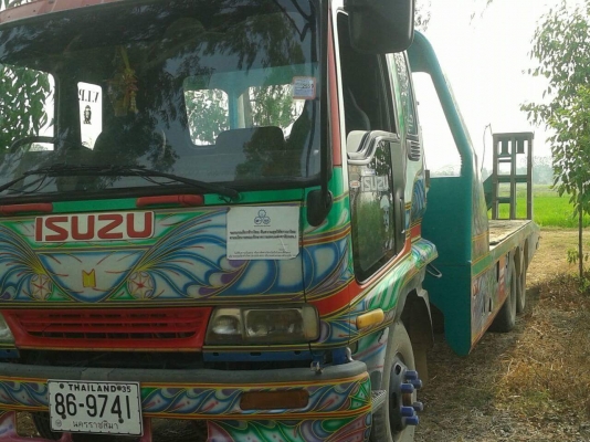 ขายรถเทรลเลอร์2เพลา เดก้าแท่นเตี้ย เครื่อง210แรง พ.เพาเวอร์ เบรกทิฟฟี่ ภายในสวย แอร์เย็น ยาง825 ขอบ16 เอกสารพร้อมโอน สนใจโทร 090-8588220คุณนะ 093-3258446คุณบิว หรือเข้าดูสินค้าอื่นๆได้ที่ www.truck.in.th/498 หรือเพจFacebook ณรงค์ ซื้อขายรถมือสอง (เว็บไซต์