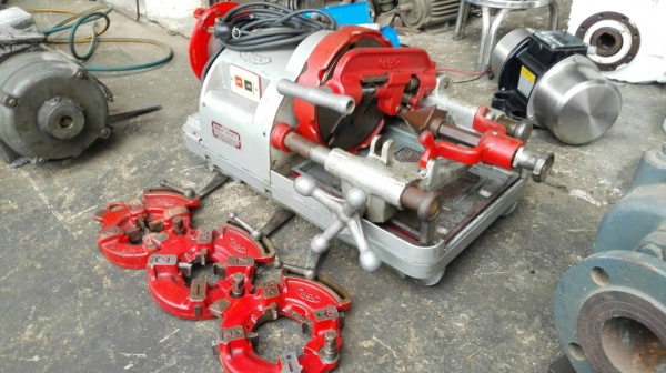 ** ขายแล้วครับ!! ** ต้าปแป้ป REX Made in JAPAN 3"นิ้ว ไฟ 220V สภาพสดแน่น 95\% อุปกรณ์ครบทุกชิ้นพร้อมใช้มาเทสก่อนได้!!