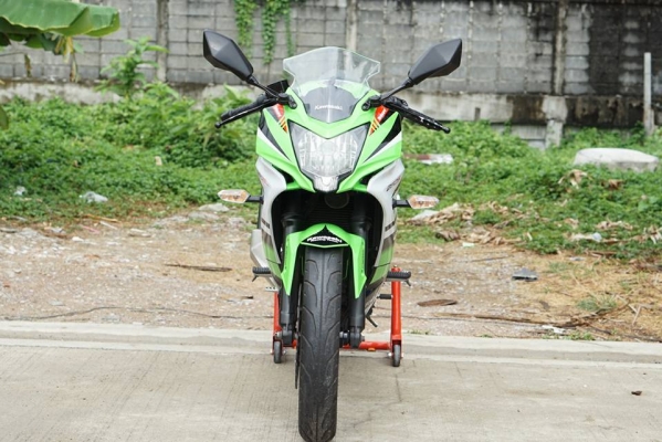 ขาย นินจา250cc. SL ปี2015 สภาพป้ายแดงวิ่งน้องทะเบียนพร้อมโอน