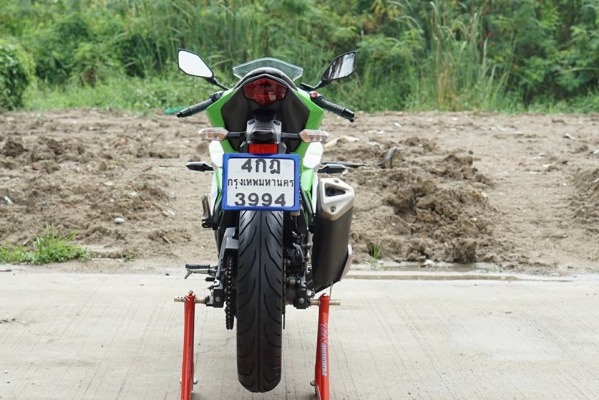 ขาย นินจา250cc. SL ปี2015 สภาพป้ายแดงวิ่งน้องทะเบียนพร้อมโอน