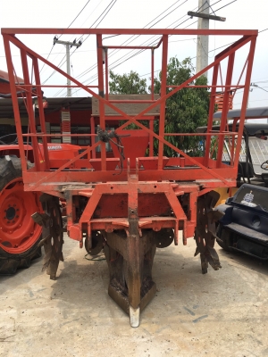 ** ราคา 37,000 **เครื่องปลูกอ้อย 2ร่อง ของโรงงานกลกิจ บ้านโป่ง มีมาตัวเดียวรีบโทรเลยคับ (ราคาใหม่ 75,000)