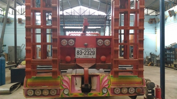 รถ 12 ล้อ 2 เพลา HINO 220 แรงม้า กระบะบรรทุกท้ายลาด (มีเครื่องทุ่นแรง) อเนกประสงค์