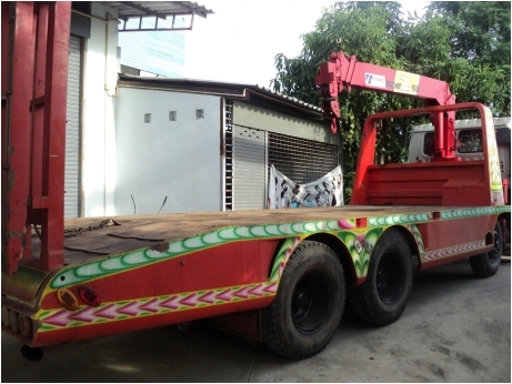 รถ 12 ล้อ 2 เพลา HINO 220 แรงม้า กระบะบรรทุกท้ายลาด (มีเครื่องทุ่นแรง) อเนกประสงค์