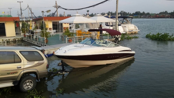 เรือเร็ว speed boat