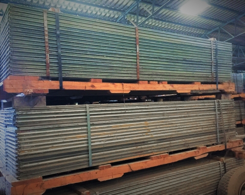 ลดสุดๆ แผ่นอลูมิเนียมรองขาเครน ลดสุดๆ แผ่นอลูมิเนียมรองขาเครน