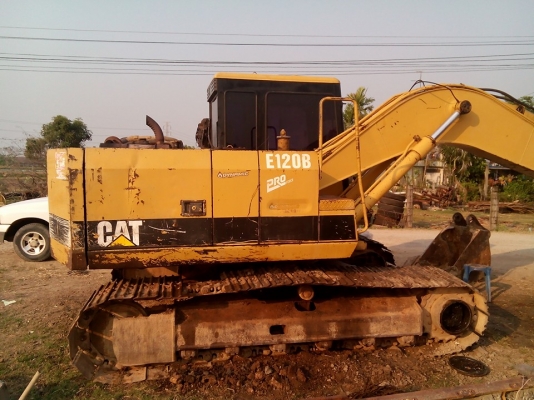 รถแม็คโคร CAT E120B