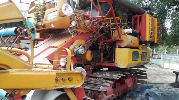 ขายรถเกี่ยวข้าว ศักดิ์พัฒนา KM47 เครื่อง210เทอร์โบ ตัวเดิน12 ปั้ม22ไดกิ้น ช่วงล่างดี สภาพพร้อมใช้งาน สนใจโทร 090-8588220คุณนะ 093-3258446คุณบิว หรือเข้าดูสินค้าอื่นๆได้ที่ www.truck.in.th/498 หรือเพจFacebook ณรงค์ ซื้อขายรถมือสอง (เว็บไซต์ส่วนตัว) หรือFac ขายรถเกี่ยวข้าว ศักดิ์พัฒนา KM47 เครื่อง210เทอร์โบ ตัวเดิน12 ปั้ม22ไดกิ้น ช่วงล่างดี สภาพพร้อมใช้งาน สนใจโทร 090-8588220คุณนะ 093-3258446คุณบิว หรือเข้าดูสินค้าอื่นๆได้ที่ www.truck.in.th/498 หรือเพจFacebook ณรงค์ ซื้อขายรถมือสอง (เว็บไซต์ส่วนตัว) หรือFac