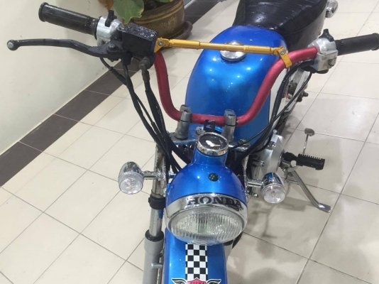 ขายกอลิล่า‬ แต่งนิดหน่อย