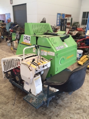 เครื่องอัดฟาง ก้อนกลม นำเข้า เครื่องยนต์ 9.5 แรง