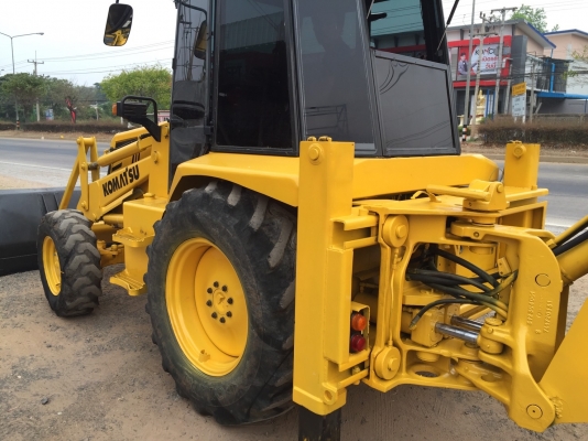 ขายรถหน้าตักหลังขุด สภาพพร้อมใช้งาน เครื่องเกียร์ดีมาก ปั้มแรงเร็วมากๆ