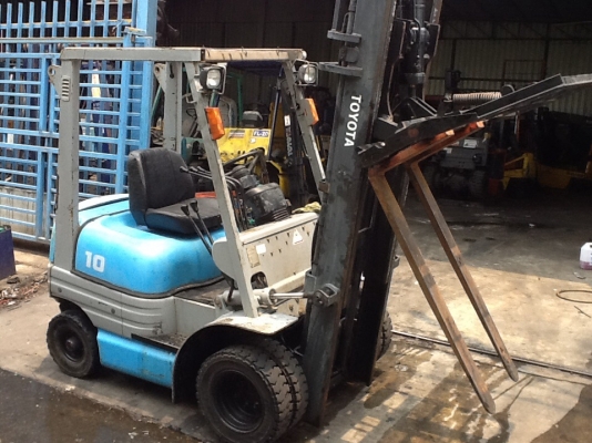 แหล่งรวมรถโฟลค์ลิฟท์งาเทฮิ้งค์ฟอร์คงากระดกเทได้สำหรับตักก้อนยางพาราขี้ยางและยางถ้วยภาคตะวันออก