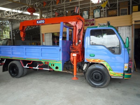 6 ล้อ เครน พร้อมใช้