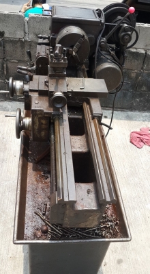 ขายครับขาย เครื่องกลึง ไต้หวัน ยี่ห้อ SW ขนาด 4 ฟุต 2 เพลา ไฟบ้านครับ ไฟบ้าน สภาพใช้งานอยู่ มี 3 ขาให้ ไม่มียันศูนย์ หัวจับ kitakawa ขนาด 6" ฟันกลับอยู่ครบ 29000 บาท 0814583376 เอก ปทุม ขายครับขาย เครื่องกลึง ไต้หวัน ยี่ห้อ SW ขนาด 4 ฟุต 2 เพลา ไฟบ้านครับ ไฟบ้าน สภาพใช้งานอยู่ มี 3 ขาให้ ไม่มียันศูนย์ หัวจับ kitakawa ขนาด 6" ฟันกลับอยู่ครบ 29000 บาท 0814583376 เอก ปทุม