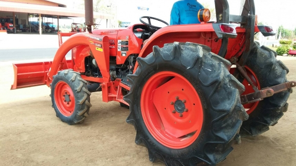 ขายคูโบต้าL4708มีไบมีดตราช้าง1อัน ราคา388000บาท พร้อมใช้งานสายๆครับสนใจ โทร0813655997 อำพร พาเจริญ ต วังบัว อ คลองขลุง จ กำแพงเพชร