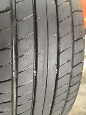 ขายล้อแม็ก มาสด้า 2 ขอบ 15 4 ล้อ ราคา 4,500 บาท