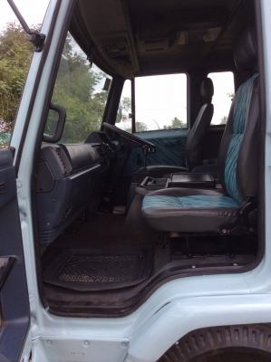 ISUZU 6ล้อ Rocky เครื่อง 195 แรง ยาว 7.2 ม. พวงมาลัยพาว์เวอร์ กระจกไฟฟ้า เบรคจิฟฟี่   เครื่องดี ครัทซีสวย  รถพร้อมใช้งาน ขาย 620,000 บาท ศุภากร 081-1903107, 081-4252943