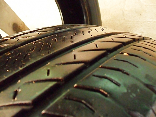 ยางกระบะขอบ16 บริดสโตน215-70-R16 ลงพื้นปลายปี14 (4เส้น2,800) ยางกระบะขอบ16 บริดสโตน215-70-R16 ลงพื้นปลายปี14 (4เส้น2,800)