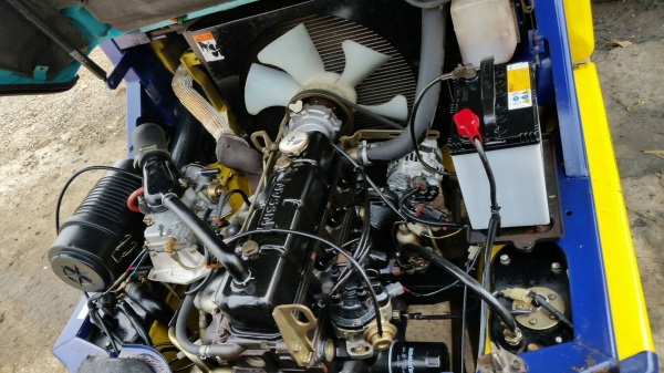 ขายด่วนรถยกKOMATSU FG20-14ยก2ตันเสาสูง3เมตรยางตัน4เส้นรถนอกเพิ่งนำเข้ามายังไม่เคยใช้งานในเมืองไทยเลย