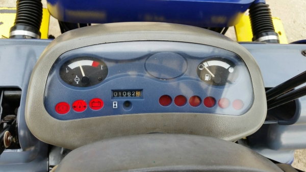 ขายด่วนรถยกKOMATSU FG20-14ยก2ตันเสาสูง3เมตรยางตัน4เส้นรถนอกเพิ่งนำเข้ามายังไม่เคยใช้งานในเมืองไทยเลย