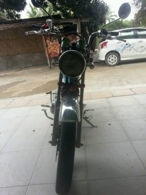 ขายรถโบราณคลาสสิค 1 คัน ขายรถโบราณคลาสสิค 1 คัน