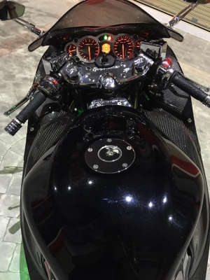 HAYABUSA 1300 2012 ชุดแต่งเทพตรงรุ่นจากเมกา แต่งทั้งคัน โดนไปกว่า7แสน