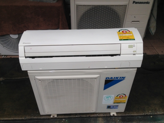 **** ขายแอร์ DAIKIN 12500 BTU สภาพสวย (2) ****