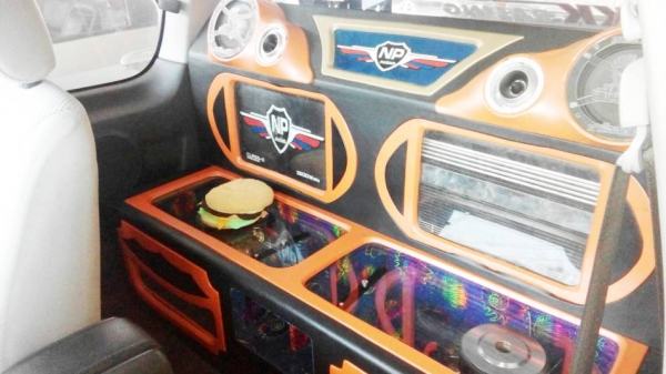 ^^^ Gold Serie เครื่องเสียงชุดใหญ่ ก็ รวมออกรถแค่ 2900 บาท ^^^