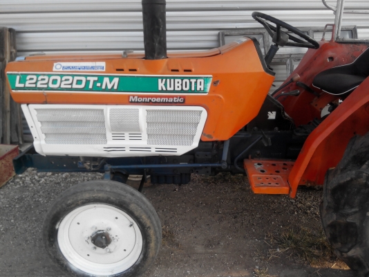 ขายคูโบต้า 2202 DT-Mข้างขาว ถูกๆครับสภาพดีเครื่องแห้งเดิมๆ ขายคูโบต้า 2202 DT-Mข้างขาว ถูกๆครับสภาพดีเครื่องแห้งเดิมๆ