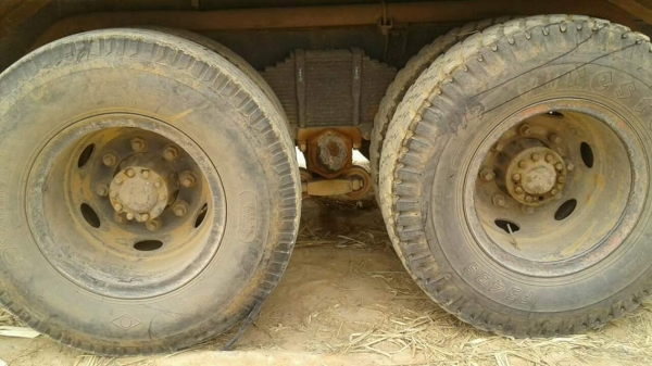 ขายรถ10ล้อ ดั้ม2เพลา FM17 เครื่อง185แรง พ.เพาเวอร์ เบรกทิฟฟี่ ยางดี มีโรบา เอกสารพร้อมโอน สนใจโทร 090-8588220คุณนะ 093-3258446คุณบิว หรือเข้าดูสินค้าอื่นๆได้ที่ www.truck.in.th/498 หรือเพจFacebook ณรงค์ ซื้อขายรถมือสอง (เว็บไซต์ส่วนตัว) หรือFacebook คุณนะ