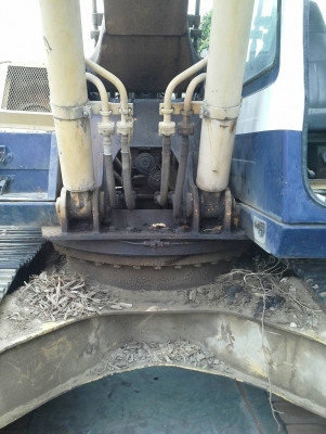 ขาย ไม่ค่อยได้ใช้ PC200-5 komatsu