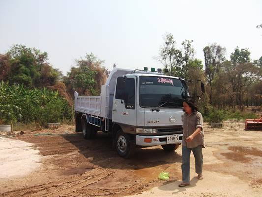 ฝากขายรถ 6 ล้อดั้ม FC4J  140 แรง  ขอขอบคุณครับ