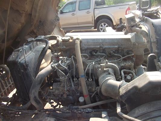 ฝากขายรถ 6 ล้อดั้ม FC4J  140 แรง  ขอขอบคุณครับ