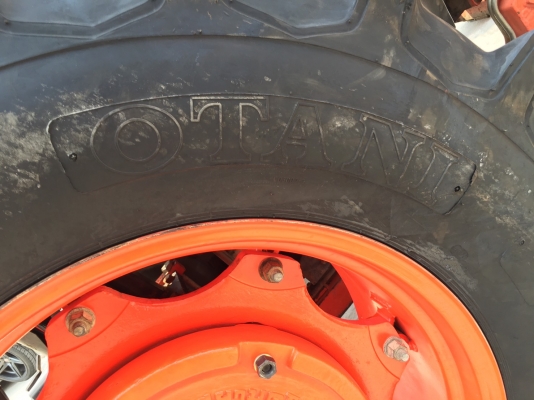 (M95 คันที่2)** ราคา 790,000 ** KUBOTA M9540  รถเดิมทั้งคัน เครื่อง เกียร์ เดิมๆแห้งสนิทไม่เคยทำ รถใช้น้อย รักษามาก จัดยางใหม่ให้ 4เส้น ใช้ยาวๆ .. โทร 062 387-4789